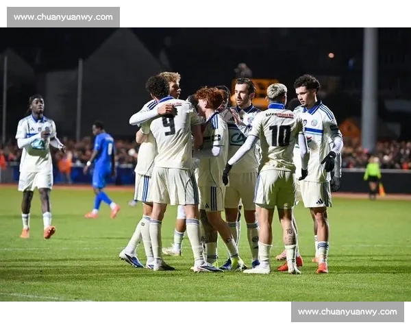 鹿岛鹿角主场迎战清水心跳焦点对决走势前瞻解析阵容战术与胜负关键观察